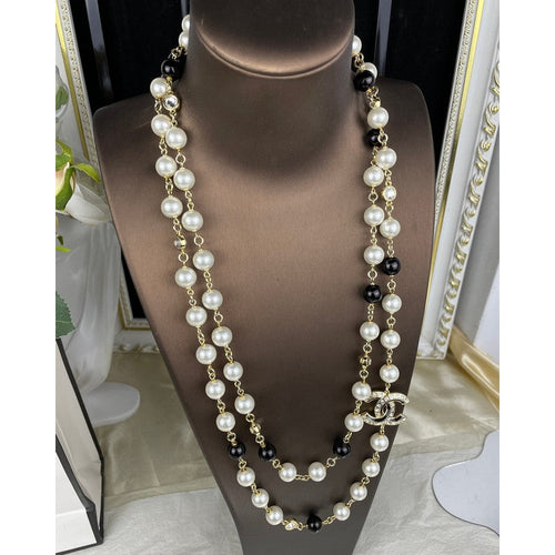 18K CC 24A Black & White Pearl Long Necklace