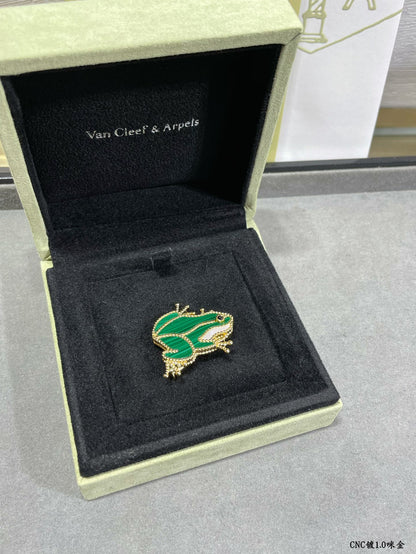 Broche à clip grenouille animaux porte-bonheur 18 carats