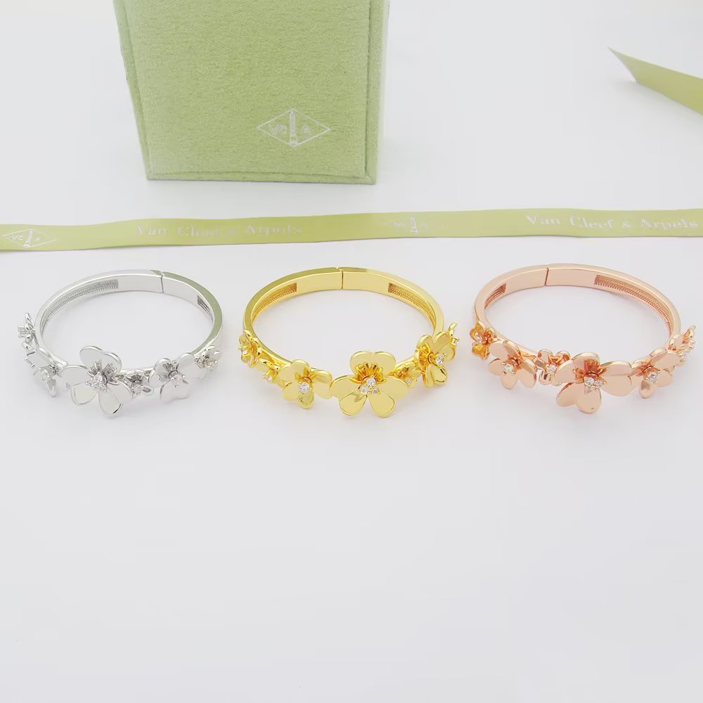 Bracelet Frivole Sept Fleurs 18K