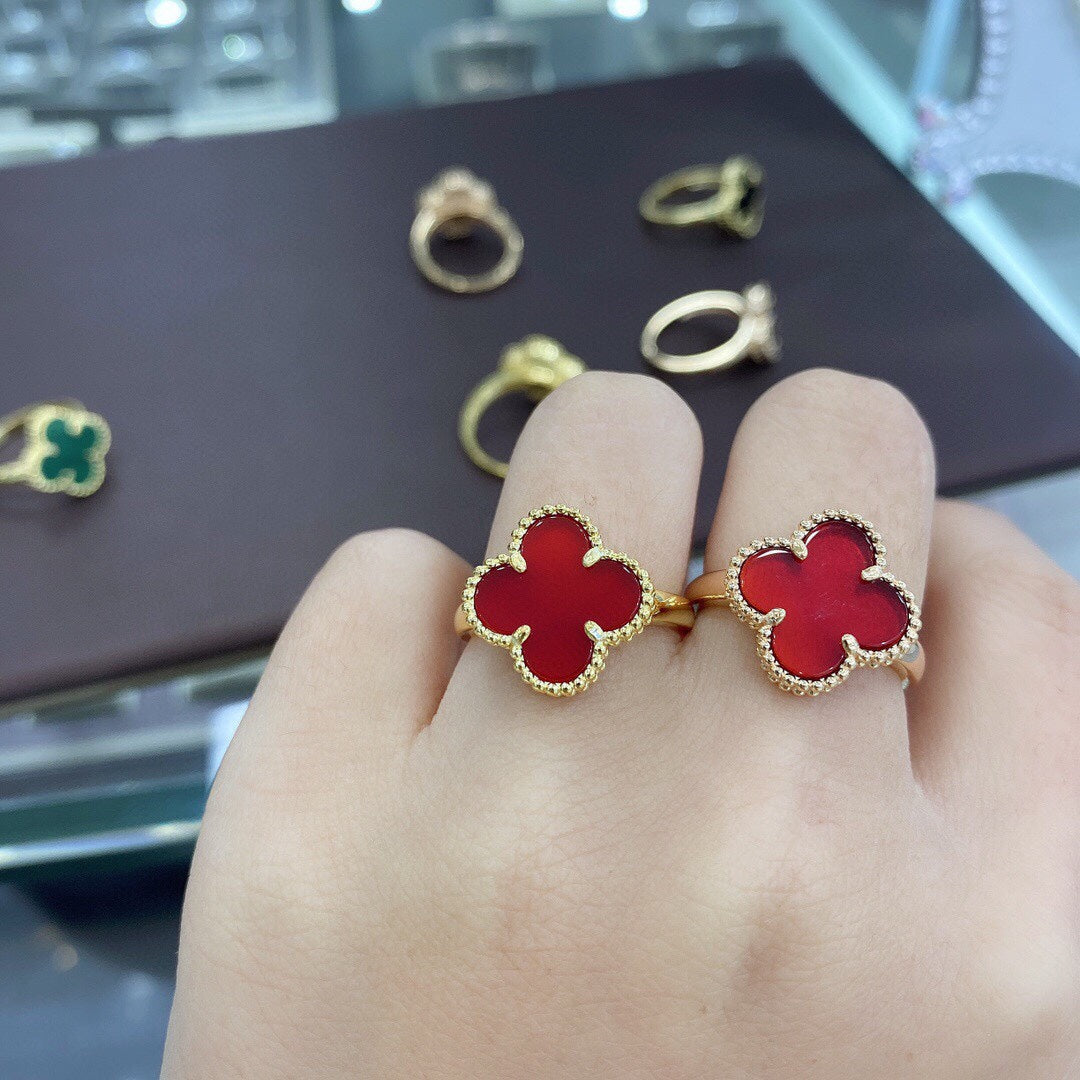 18K Magic Alhambra Clover Ring