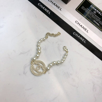 18K CC Big Pearl Gold Bracelet