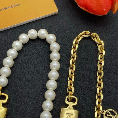 18K Louis Pearl & Gold Chain Bracelet Set