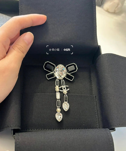 18K CC Bow Tie Crystals Brooch