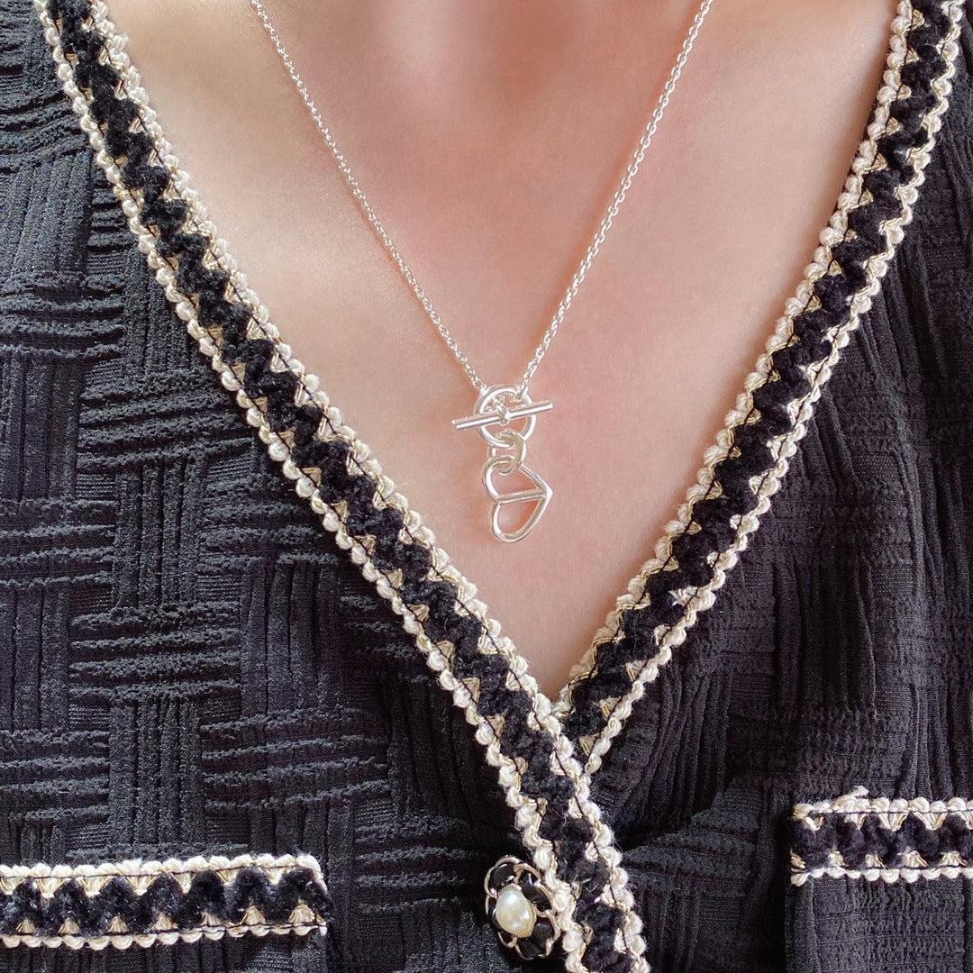 18K Cache-cœur Amulette Pendant H Necklace