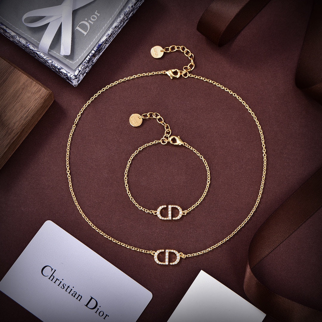 18K Petit CD Bracelet