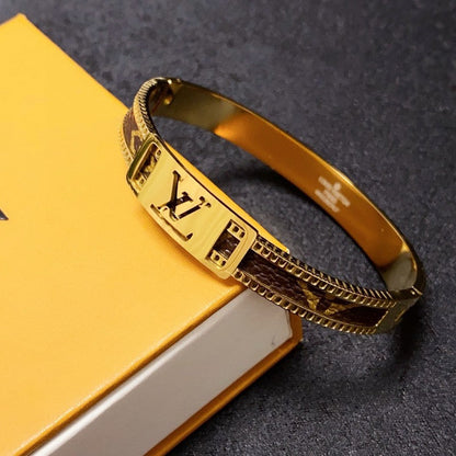 18K Louis Vintage Brown Gold Bracelet