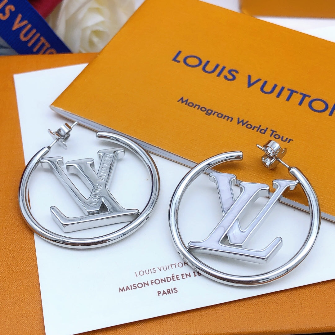 Boucles D'oreilles Créoles Perles Louis Louise 18 Carats