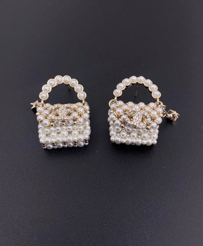 Boucles d'oreilles en perles de petit sac CC 18 carats