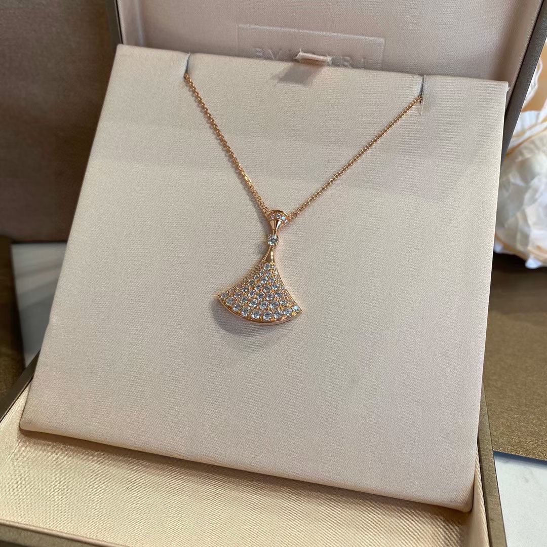 18K BV Divas' Dream Pavé Diamond Necklace