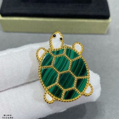 Broche à clip tortue animaux porte-bonheur 18 carats