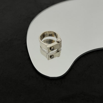 18K Louis Lock Vintage Ring