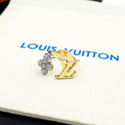 18K Louis Gram Ring