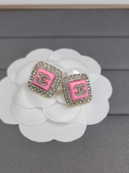 Boucles d'oreilles carrées roses avec diamants CC 18 carats