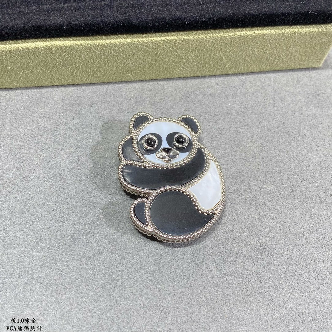 Broche à pince panda animaux porte-bonheur 18 carats