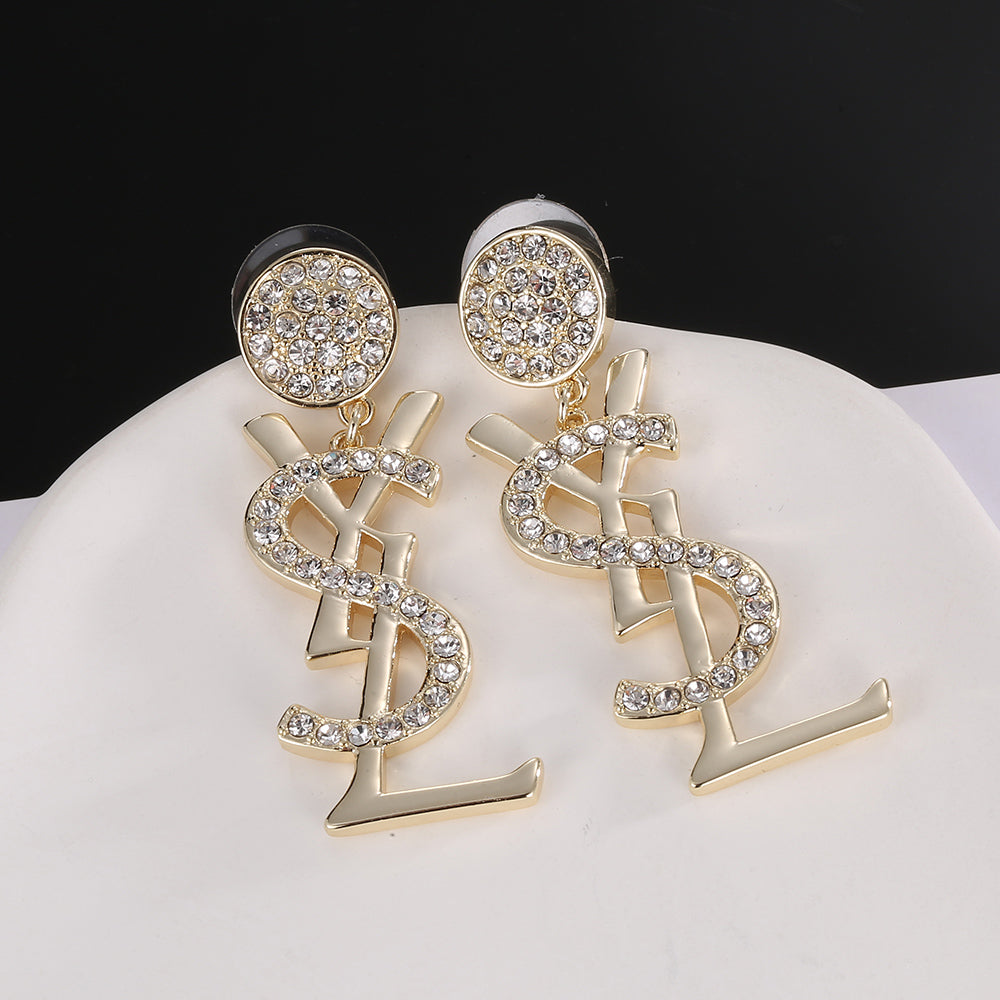 Boucles d'oreilles Saint Diamants 18 carats