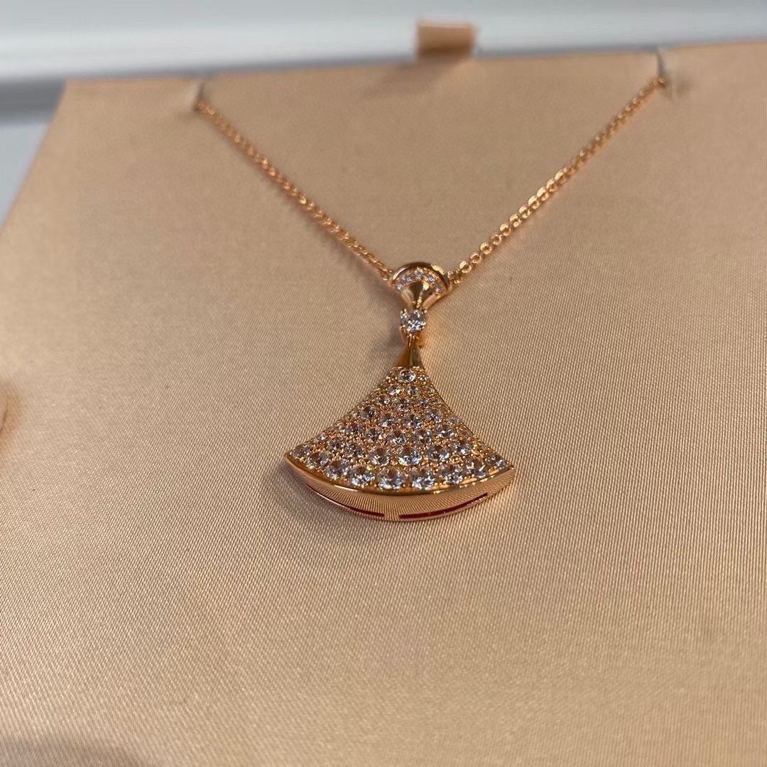 18K BV Divas' Dream Pavé Diamond Necklace