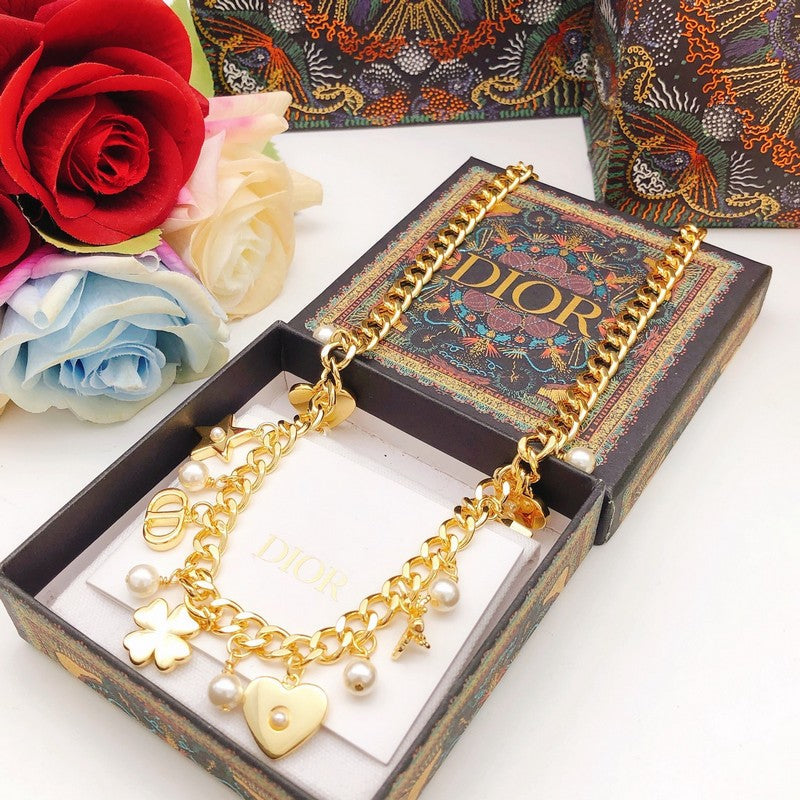 CD Star Pearl Gold Necklace