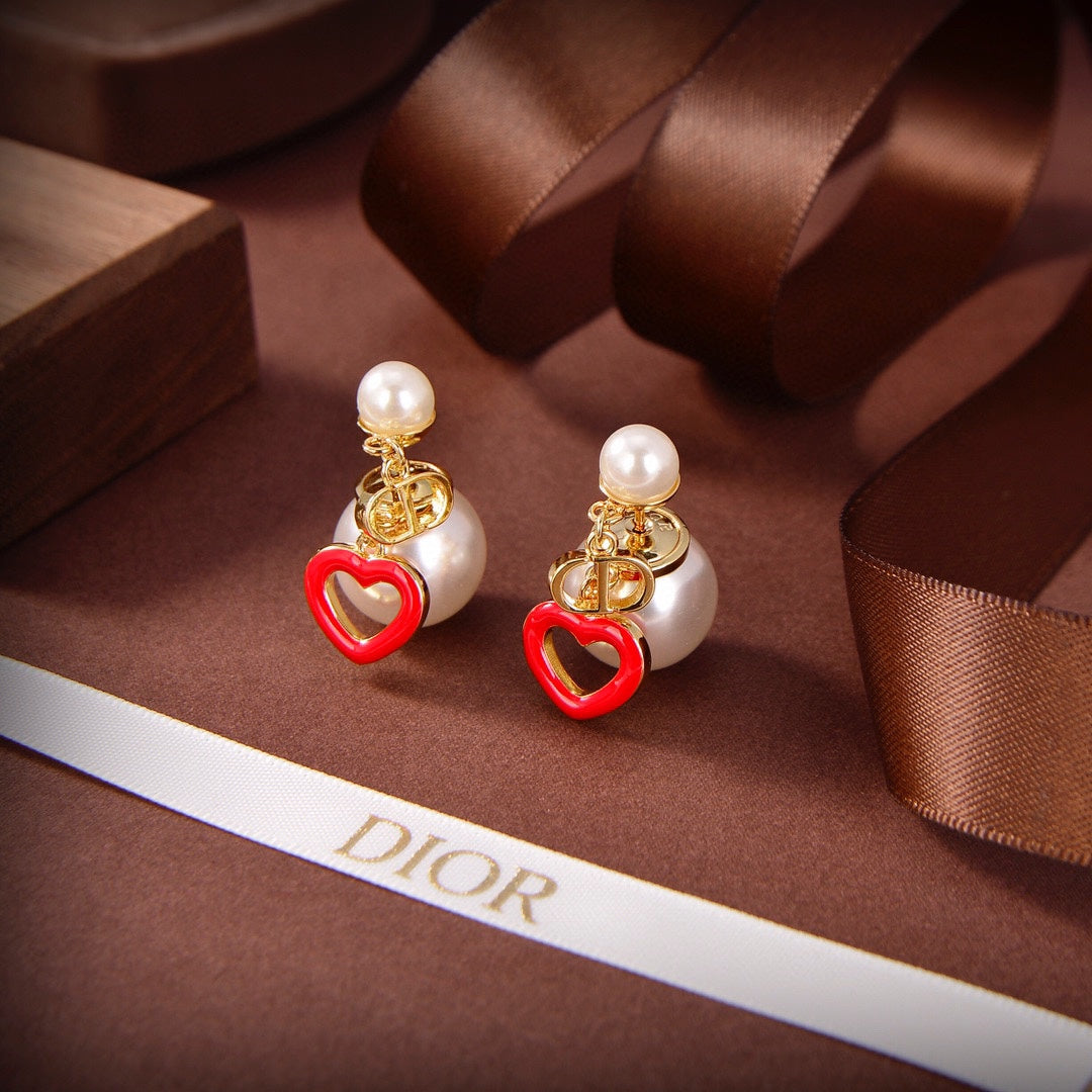 Boucles d'oreilles Saint-Valentin coeur CD 18 carats