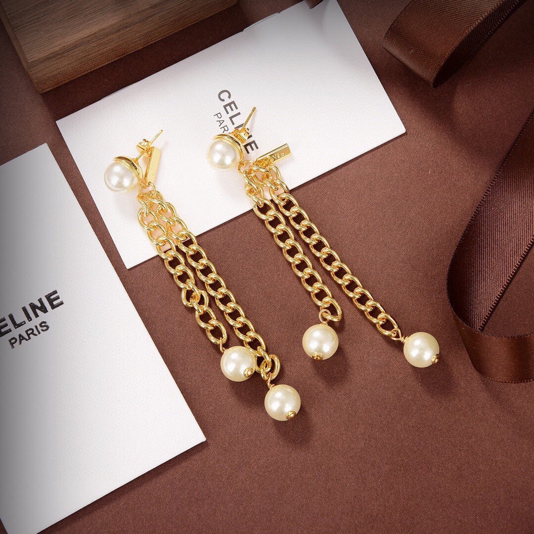 18K Triomphe Chain Pearl Earrings