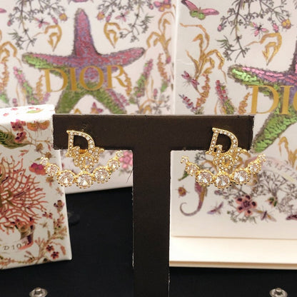 18K CD Seven Diamond Star Earrings