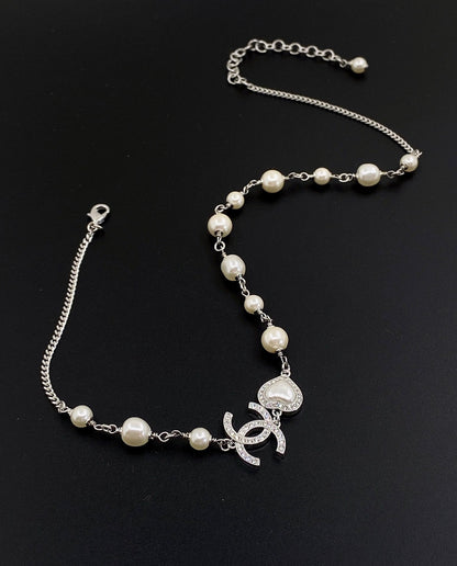 18K Pearls Crystals Necklace