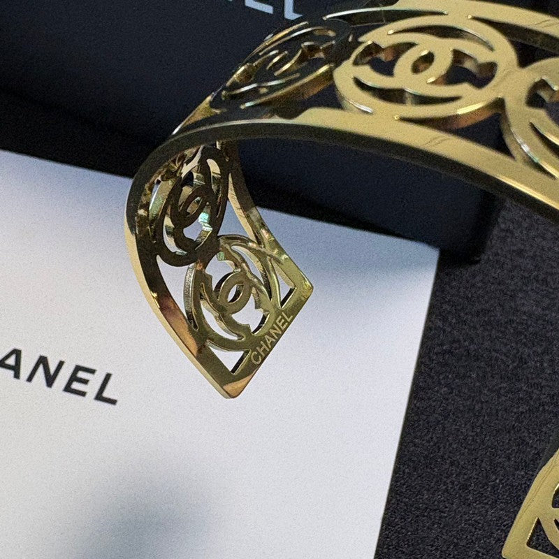 CC Wide Gold Bracelet
