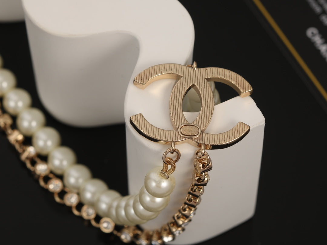 18K CC Pearls Necklace