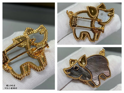 18K Lucky Animals Pig Clip Brooch