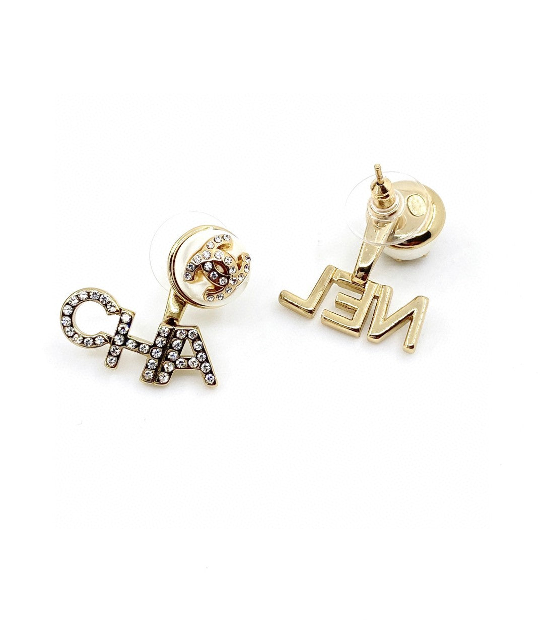 18K CC Diamonds Script Earrings