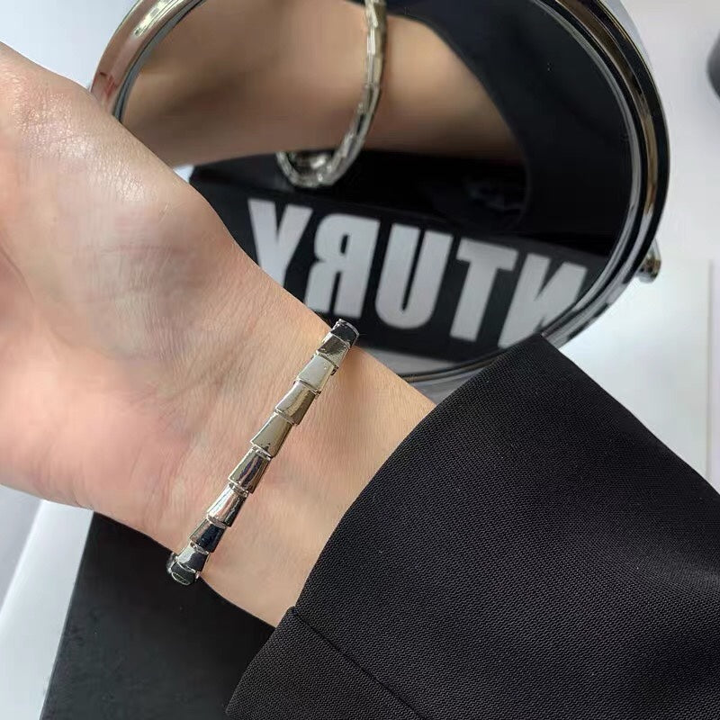 18K BV Serpenti Demi-Pavé Diamonds Bracelet