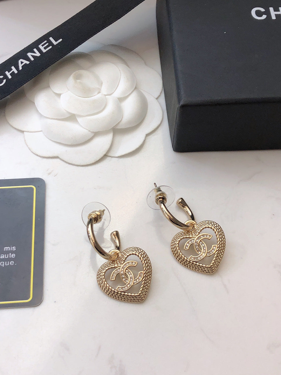 18K CC Heart Strass Earrings