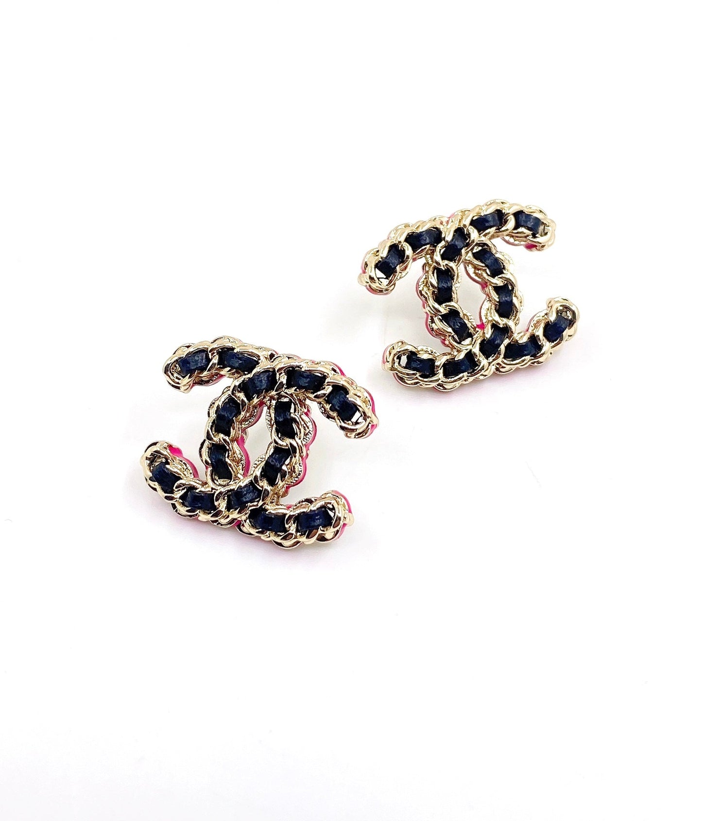 Boucles d'oreilles en cuir et résine rose CC 18 carats