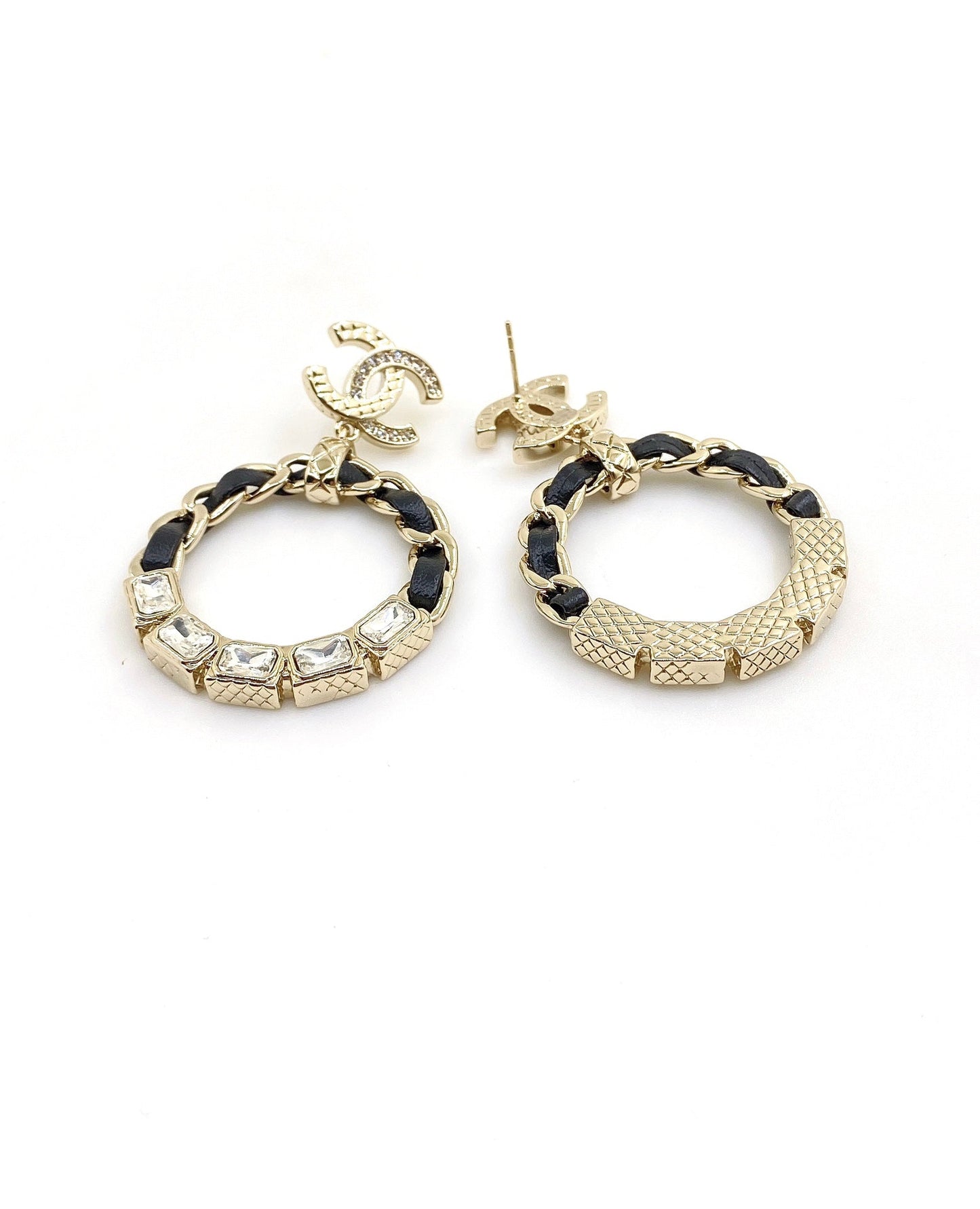 Boucles d'oreilles cercles en cuir 18 carats CC