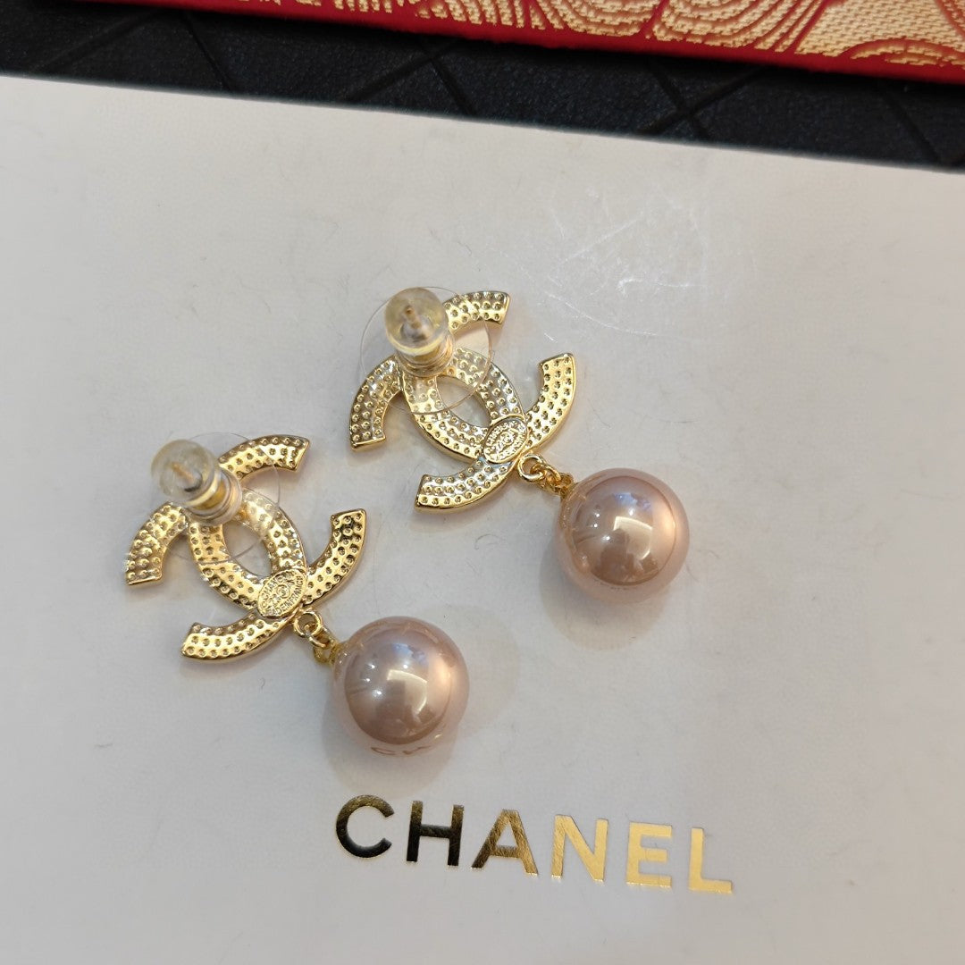 18K CC Pink Pearls Earrings