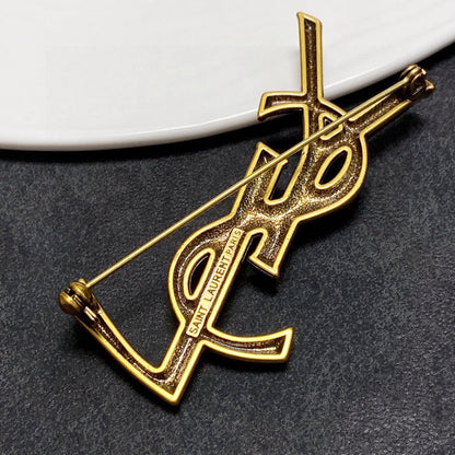 18K Saint Classic Brooch