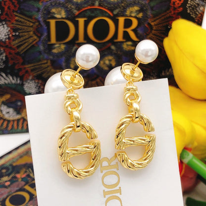 18K CD 30 Montaigne Pearls Earrings