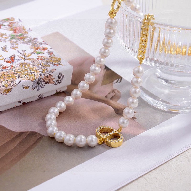 CD Petit Pearl Necklace