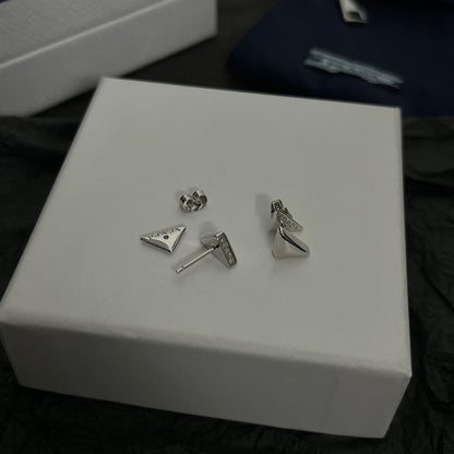 18K Triangle Earrings