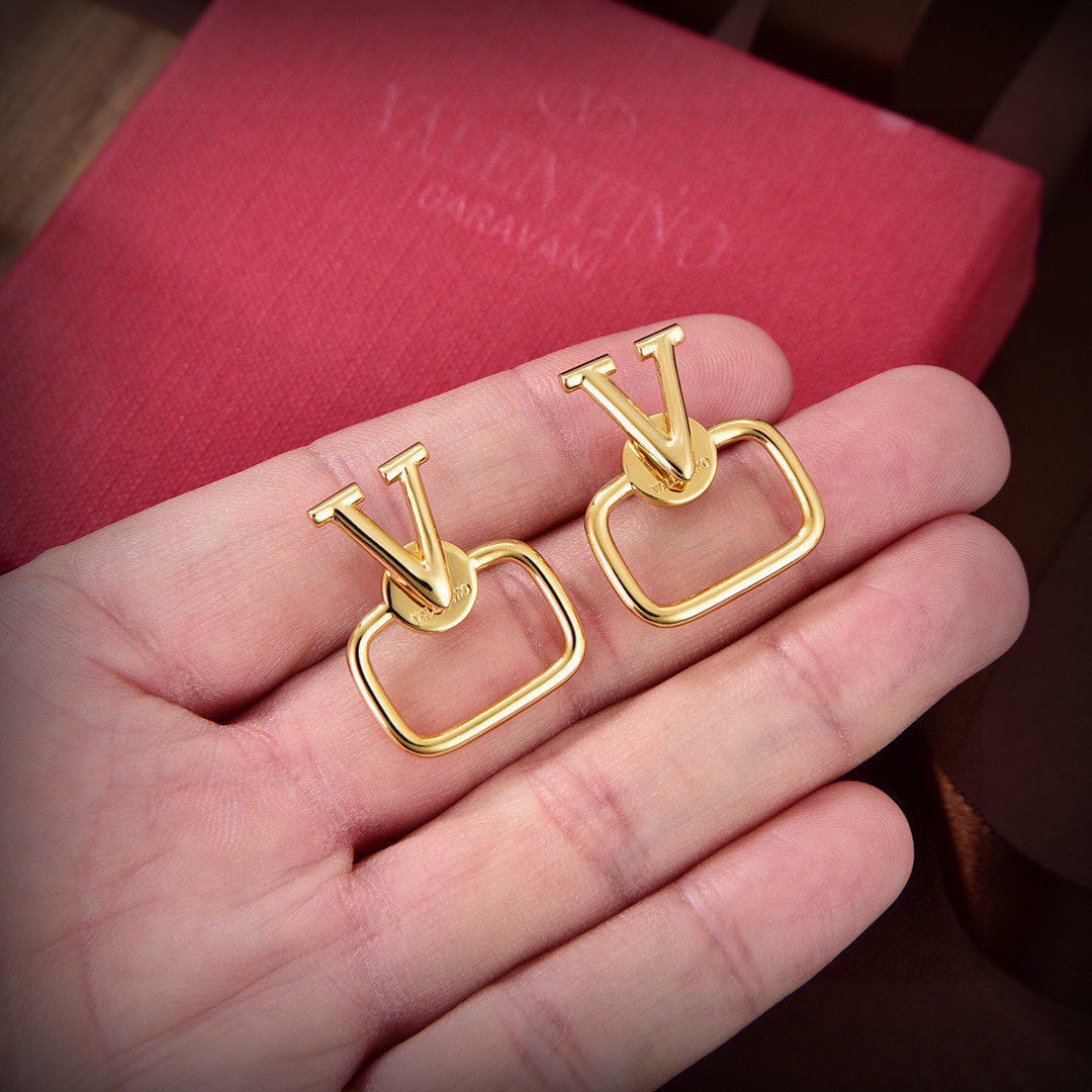 18K Vlogo Earrings