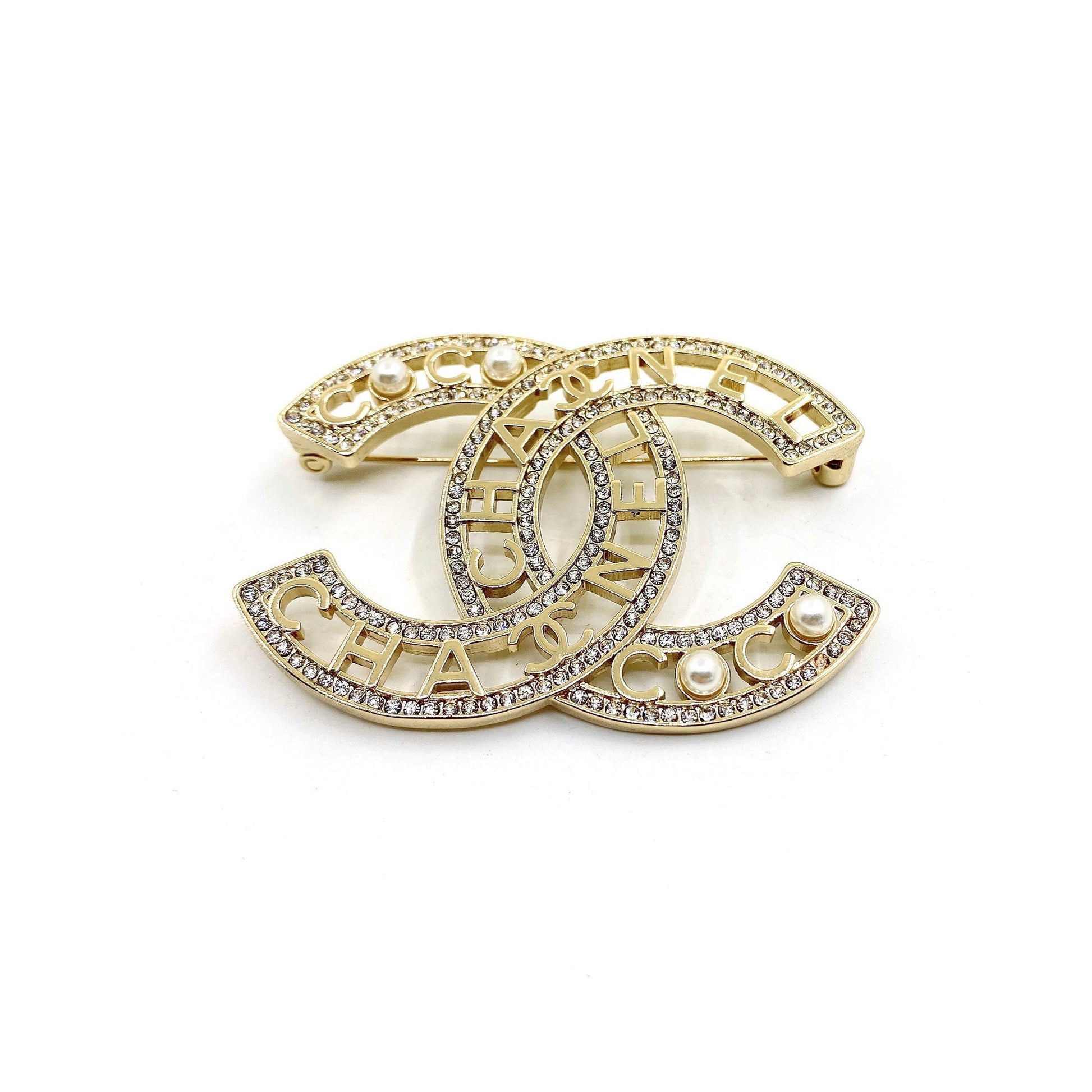 18K CHANEL CC Script Diamonds Brooch