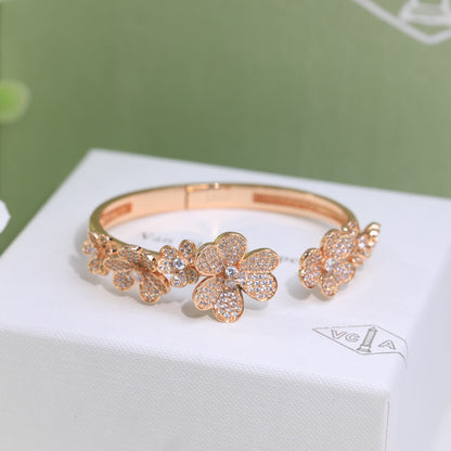 Bracelet Frivole Sept Fleurs Diamants 18K