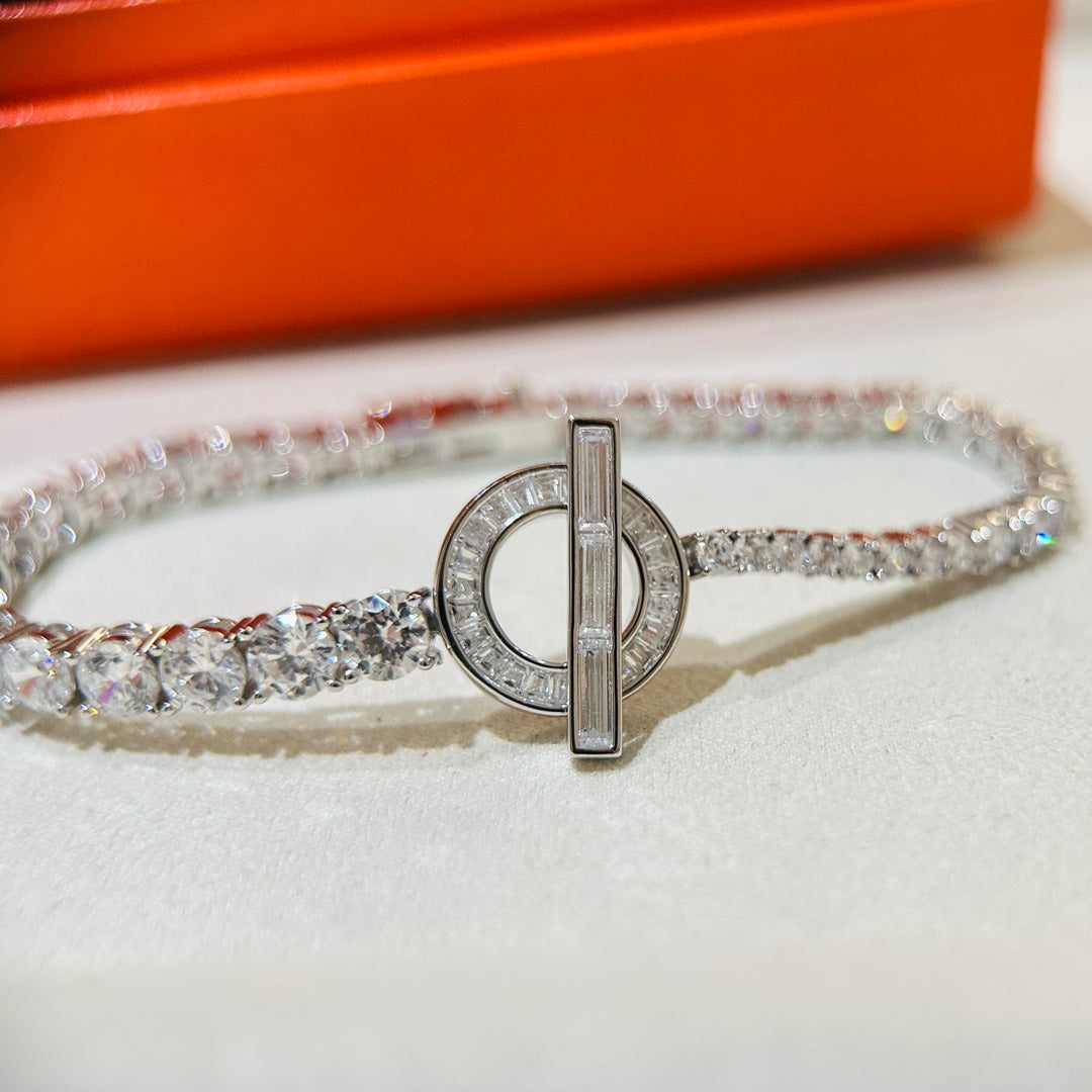 Bracelet H en diamant à maillons Finesse 18 carats