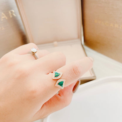 Bague malachite de rêve des divas 18 carats