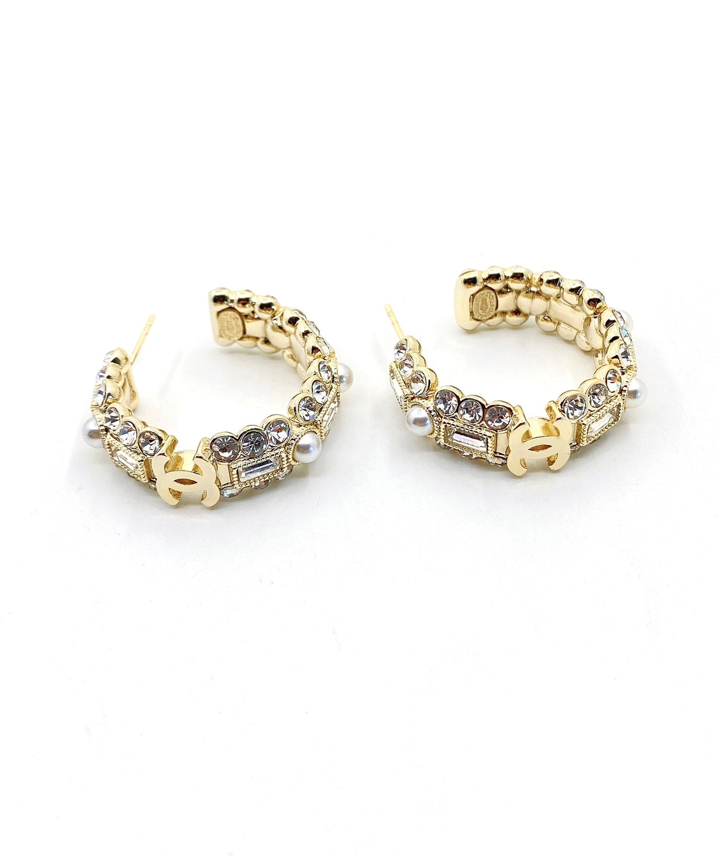 Boucles d'oreilles circulaires avec cristaux CC 18 carats