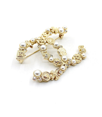 18K CC Pearls Brooch