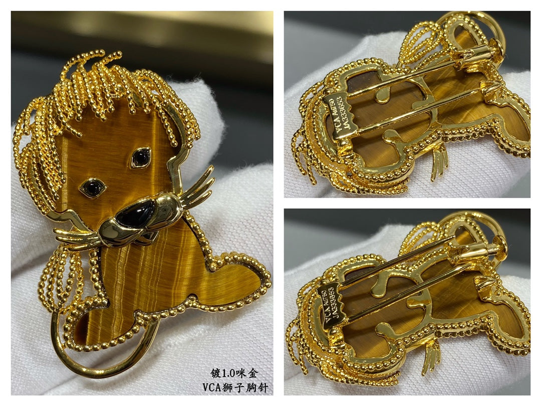 Broche à pince Lion animaux porte-bonheur 18 carats