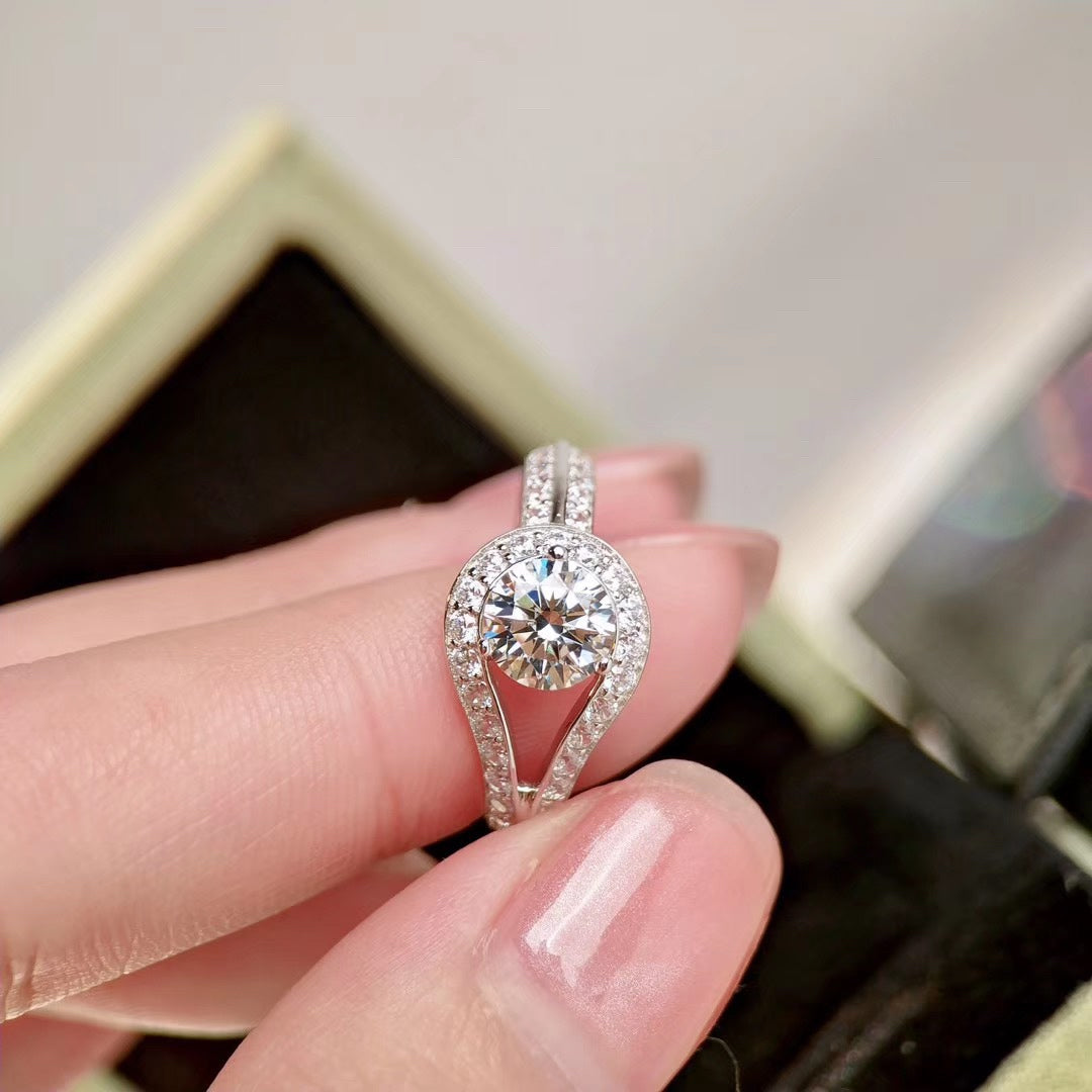 Bague Solitaire Couture 18K