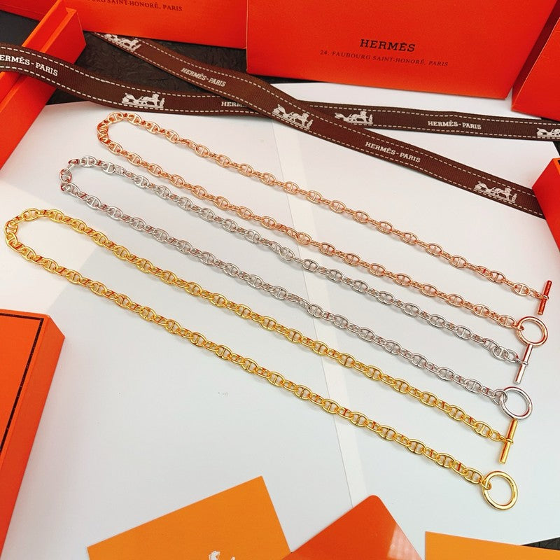 Herm Cache Coeur Chain Gold Necklace
