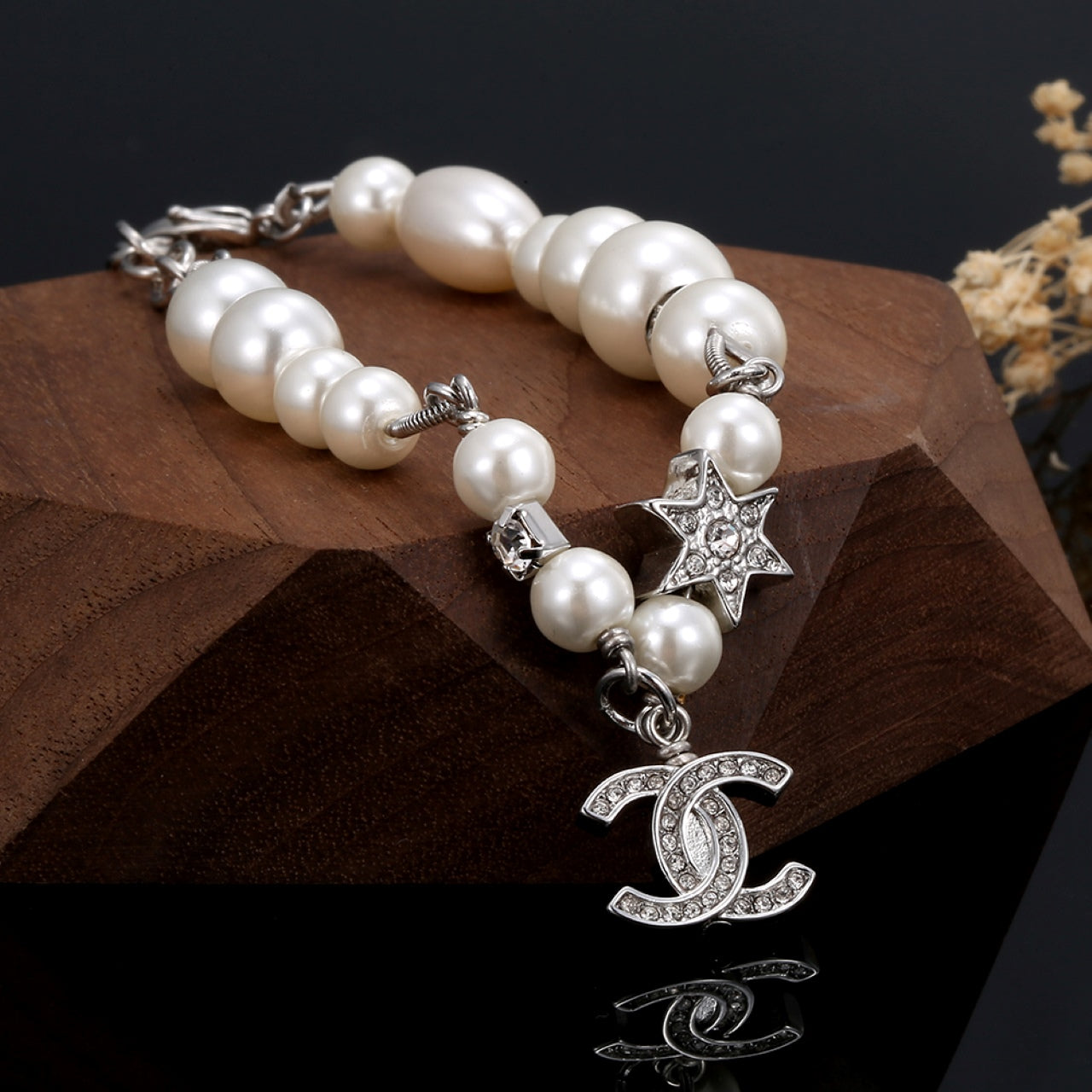 18K CC Pearls Chain Bracelet