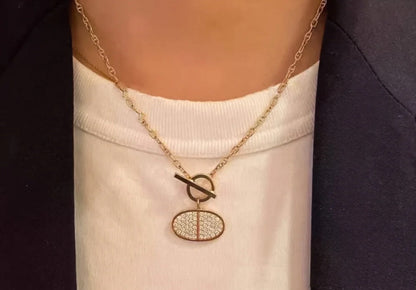 18K Chaine D'ancre Contour Pendant H Necklace